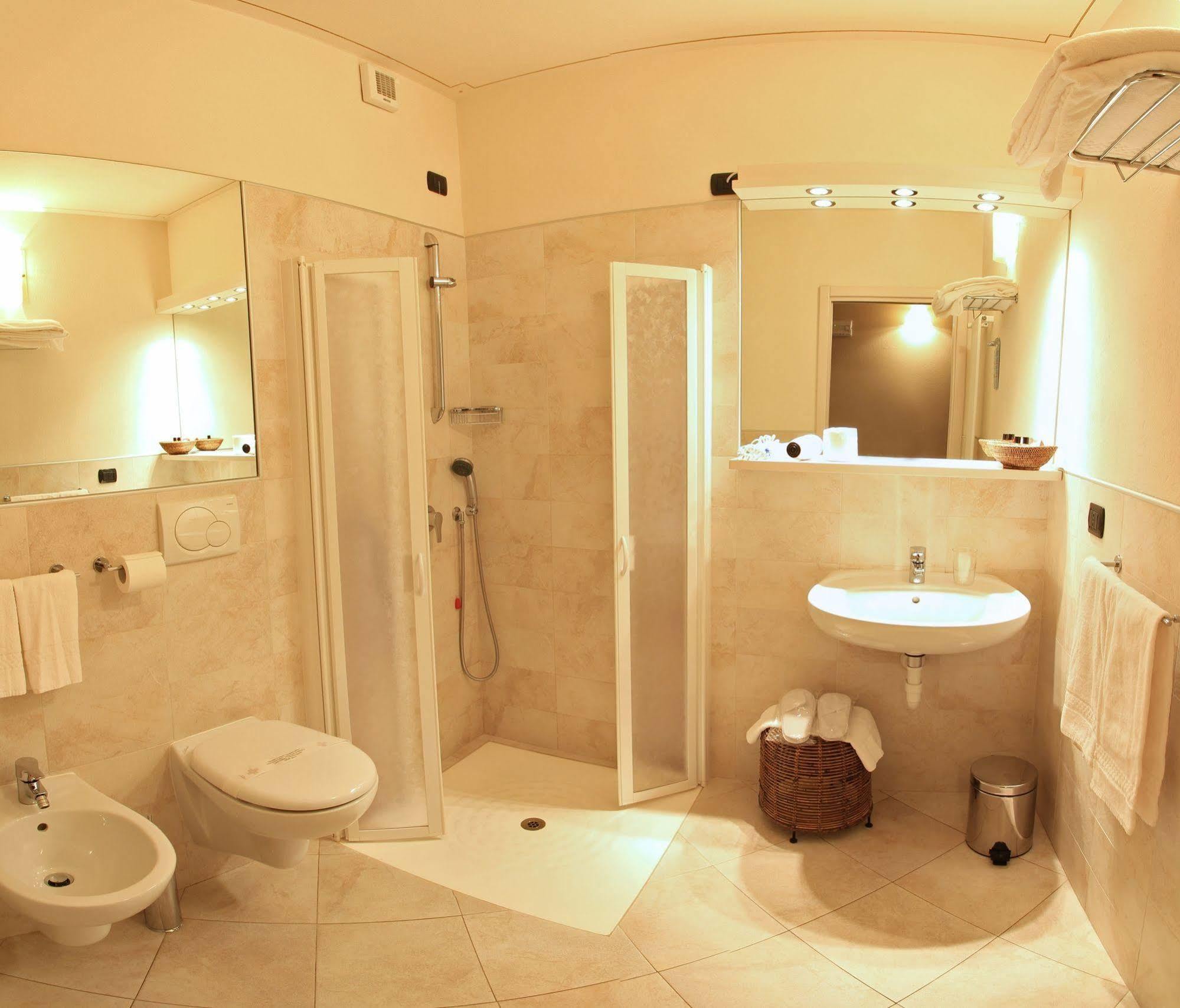 Albergo Della Ceramica Villanova Mondovì Exteriér fotografie
